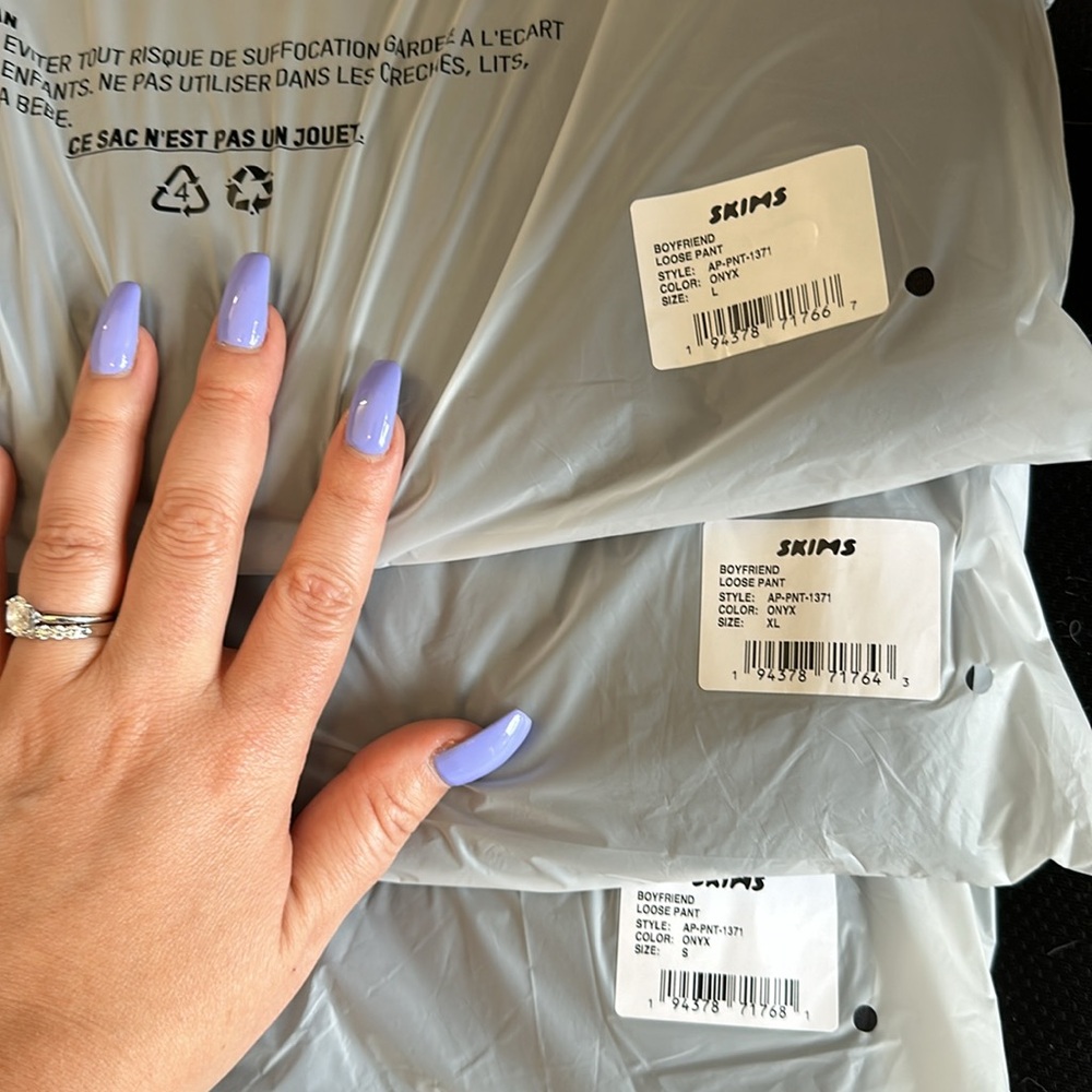 Skims Boyfriend Loose Pant in Onyx Black New in Package XL - Picture 7 of 7